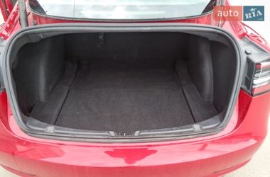 Седан Tesla Model 3 2022 в Киеве