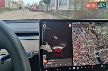 Седан Tesla Model 3 2022 в Киеве