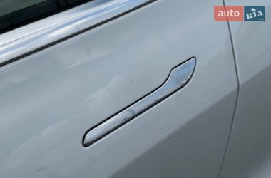 Седан Tesla Model 3 2019 в Кривому Розі