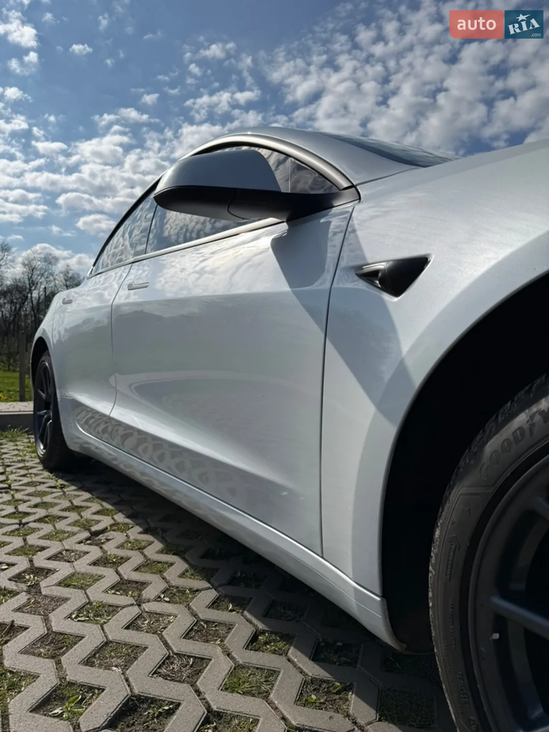 2019 Tesla Model 3 - мініатюра 10