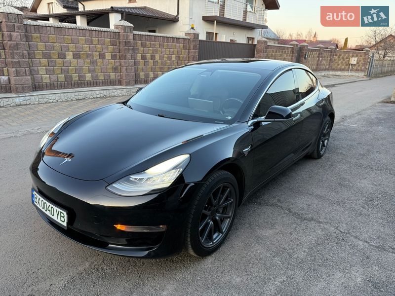 Tesla Model 3 2019