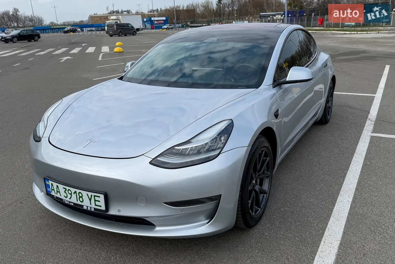 2018 Tesla Model 3 - мініатюра 13