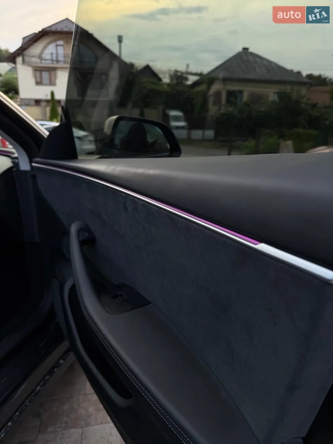 2024 Tesla Model 3 - мініатюра 10