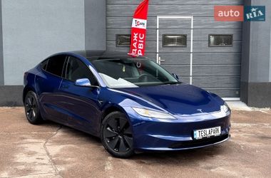 Седан Tesla Model 3 2024 в Киеве