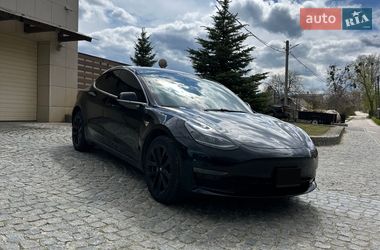 Седан Tesla Model 3 2020 в Харькове