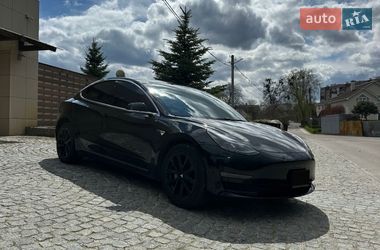 Седан Tesla Model 3 2020 в Харькове