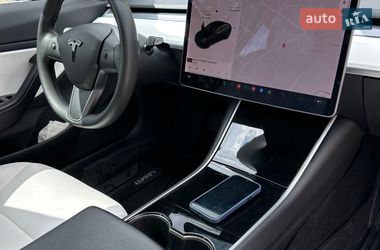 Седан Tesla Model 3 2020 в Харькове
