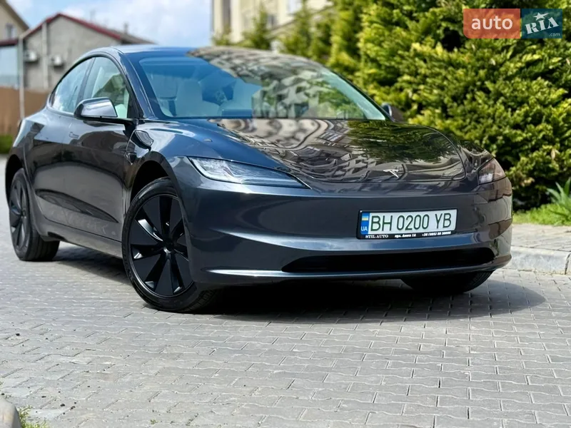 Tesla Model 3