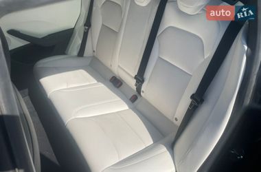 Седан Tesla Model 3 2024 в Киеве