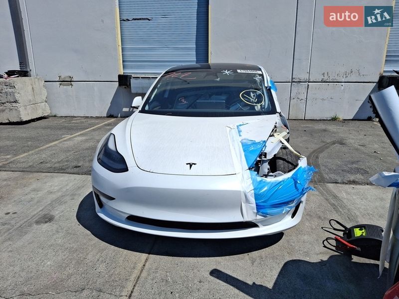 2022 Tesla Model 3, VIN 5YJ3E1EB5NF171365:plate — фото 1 (autoria)