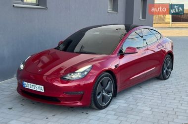 Седан Tesla Model 3 2021 в Івано-Франківську