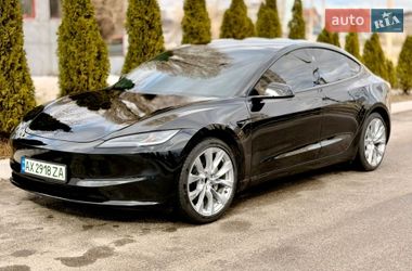 Седан Tesla Model 3 2024 в Харькове