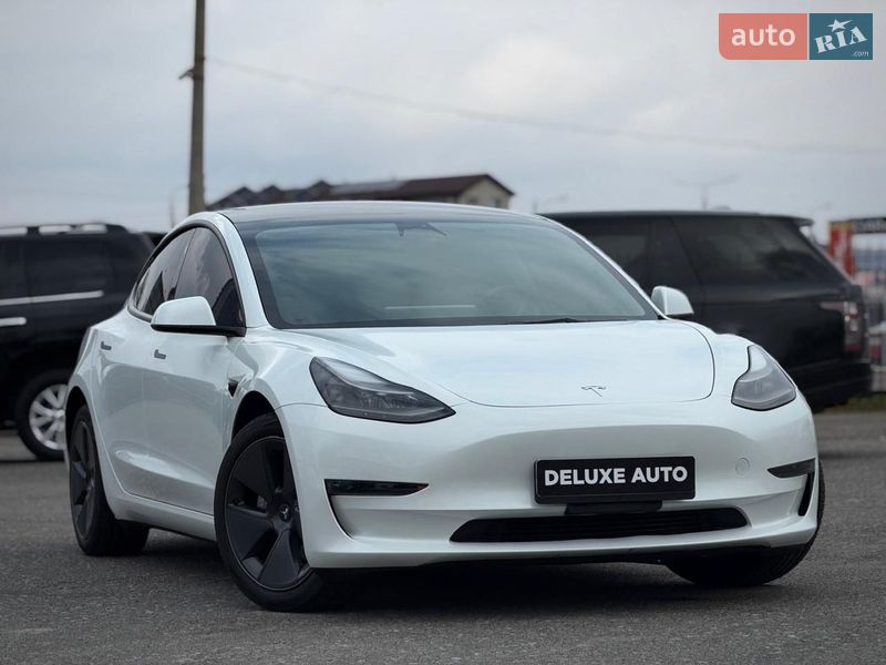 Седан Tesla Model 3 2022 в Киеве фото 15 Седан Tesla Model 3 2022 в Киеве