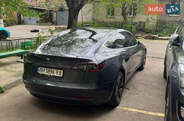 Седан Tesla Model 3 2020 в Одессе