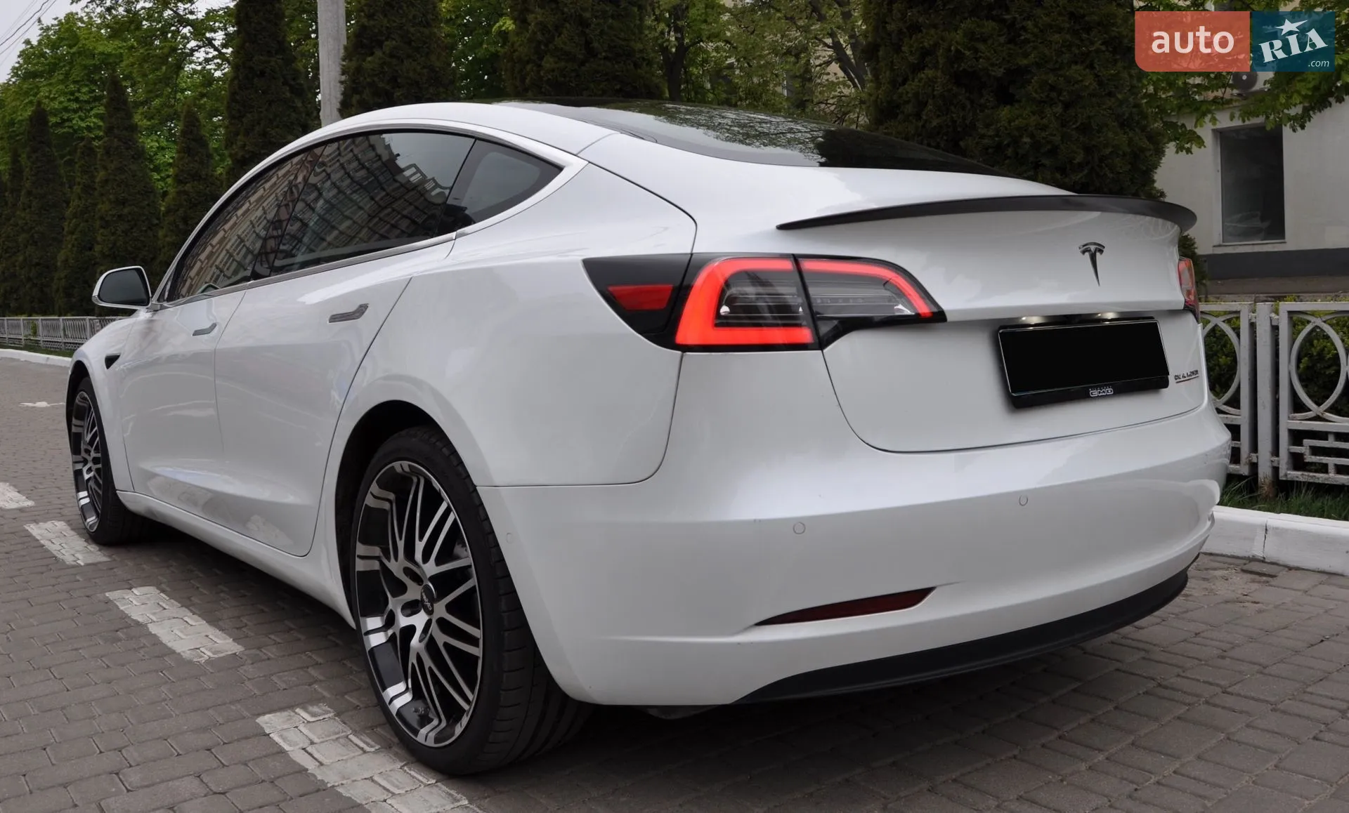 2019 Tesla Model 3 - мініатюра 4
