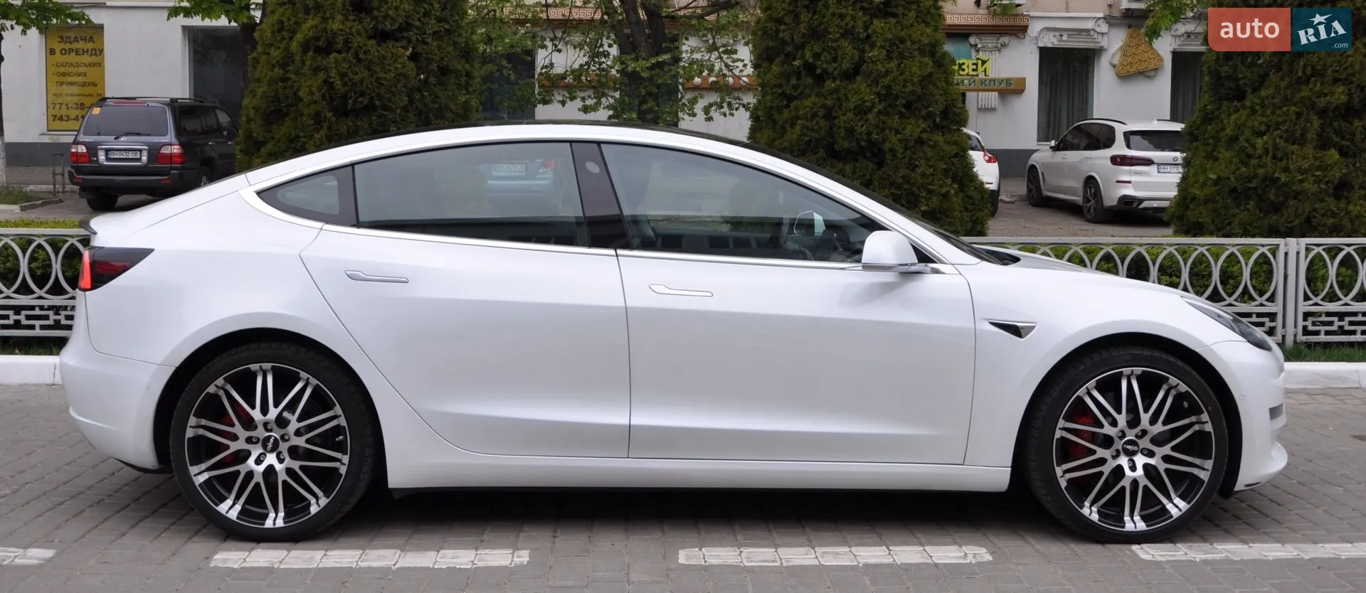 2019 Tesla Model 3 - мініатюра 9