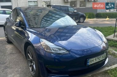 Седан Tesla Model 3 2022 в Одессе