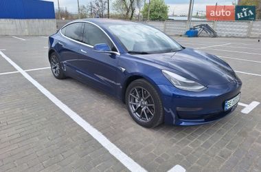 Седан Tesla Model 3 2019 в Николаеве