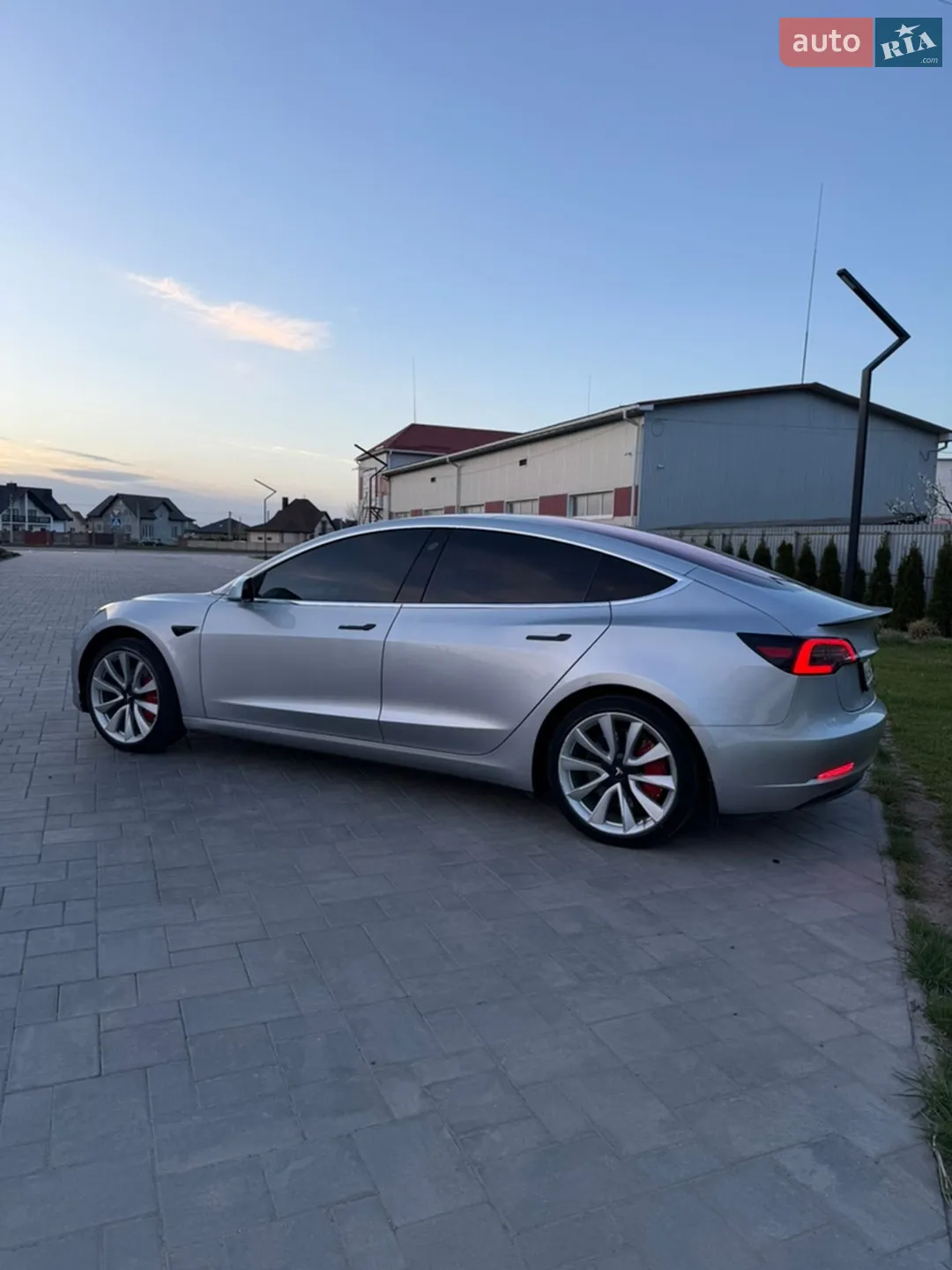 2018 Tesla Model 3 - мініатюра 11