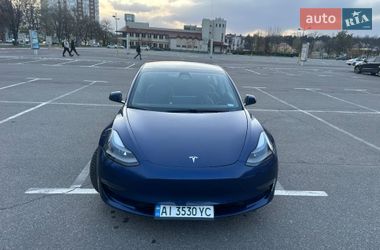 Седан Tesla Model 3 2020 в Броварах