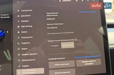 Седан Tesla Model 3 2023 в Киеве