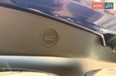 Седан Tesla Model 3 2023 в Киеве