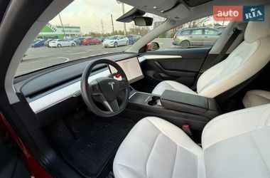 Седан Tesla Model 3 2021 в Киеве