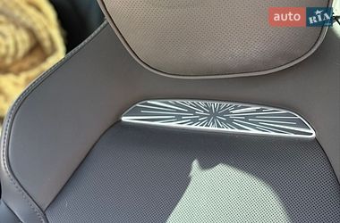 Седан Tesla Model 3 2024 в Тернополе