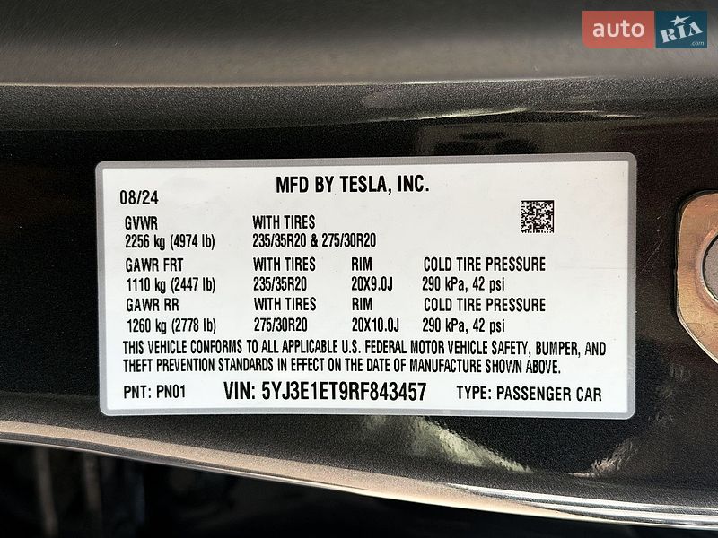 Седан Tesla Model 3 2024 в Киеве