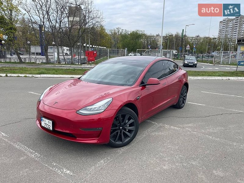 Tesla Model 3 2018