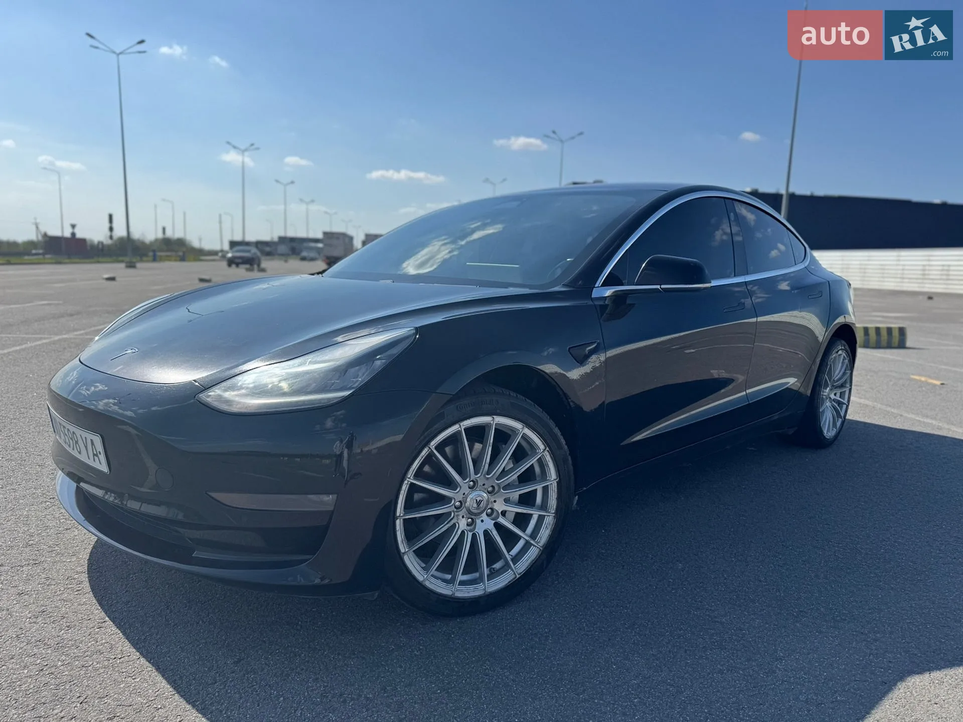 2018 Tesla Model 3 - мініатюра 10