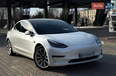 Седан Tesla Model 3 2020 в Одессе