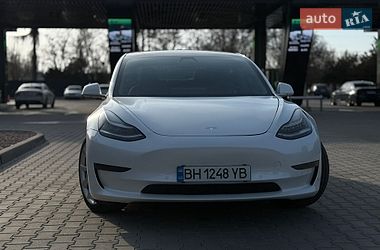 Седан Tesla Model 3 2020 в Одессе