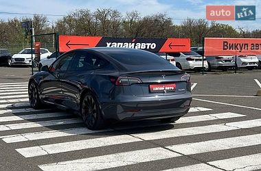 Седан Tesla Model 3 2023 в Одессе