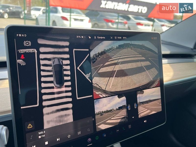 Седан Tesla Model 3 2023 в Одессе