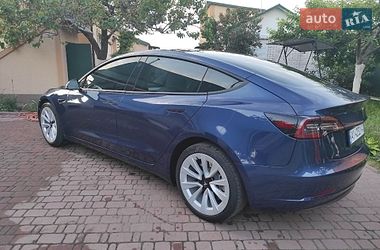 Седан Tesla Model 3 2022 в Києві