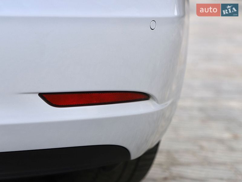 Седан Tesla Model 3 2019 в Тернополе