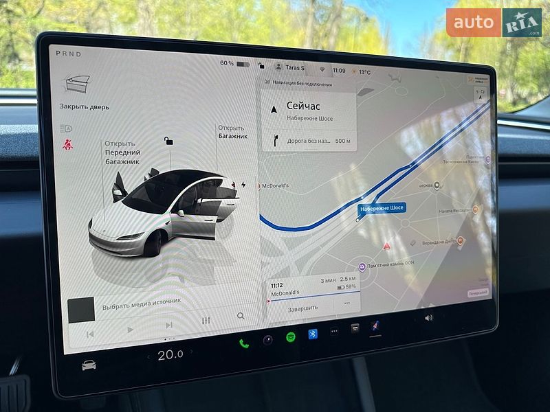 Седан Tesla Model 3 2025 в Киеве