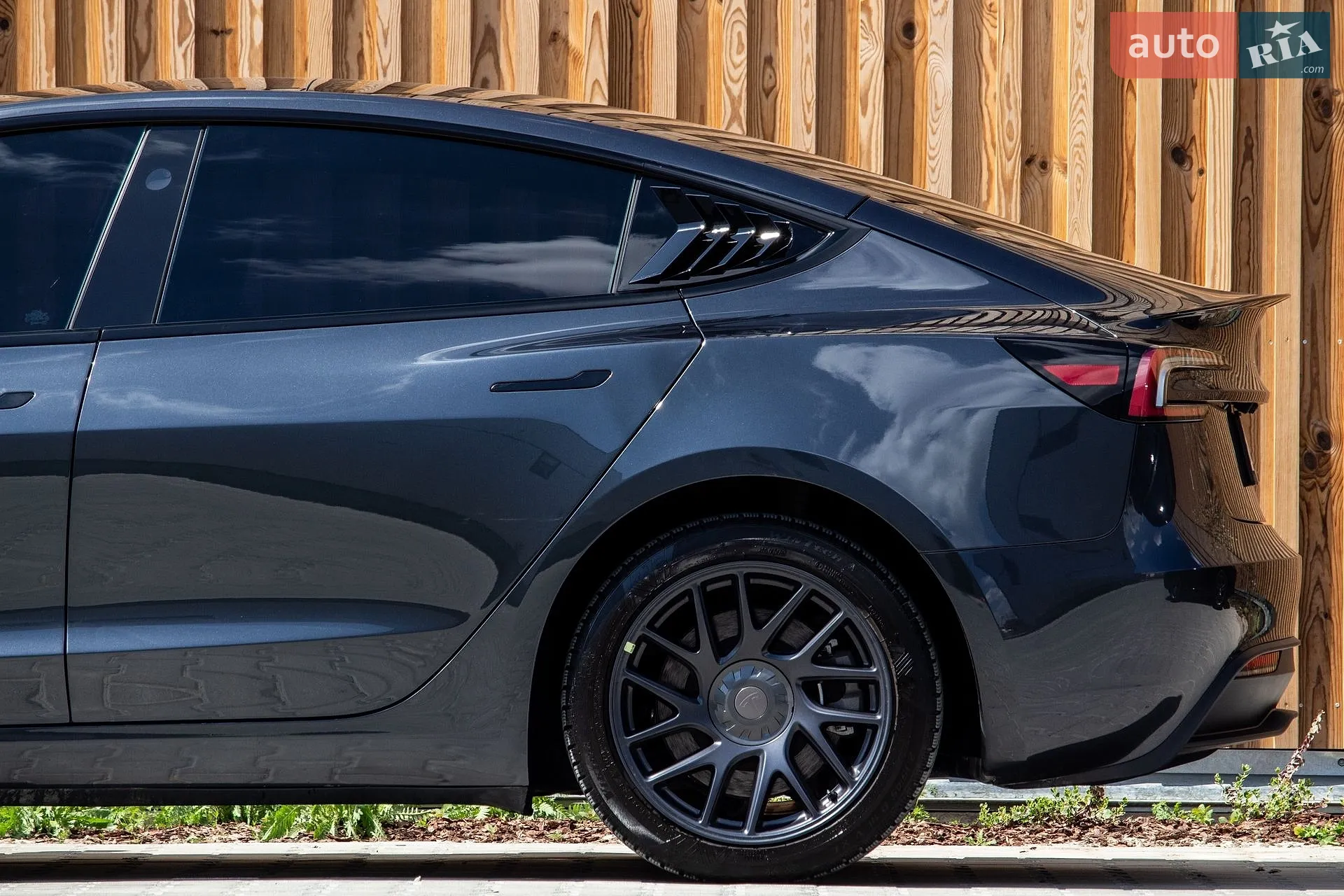 2024 Tesla Model 3 - мініатюра 12