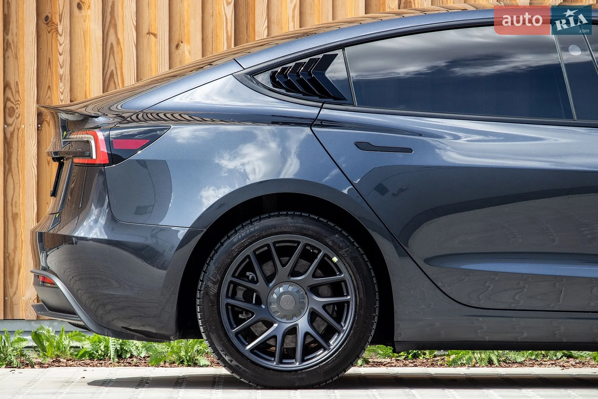 2024 Tesla Model 3 - мініатюра 16