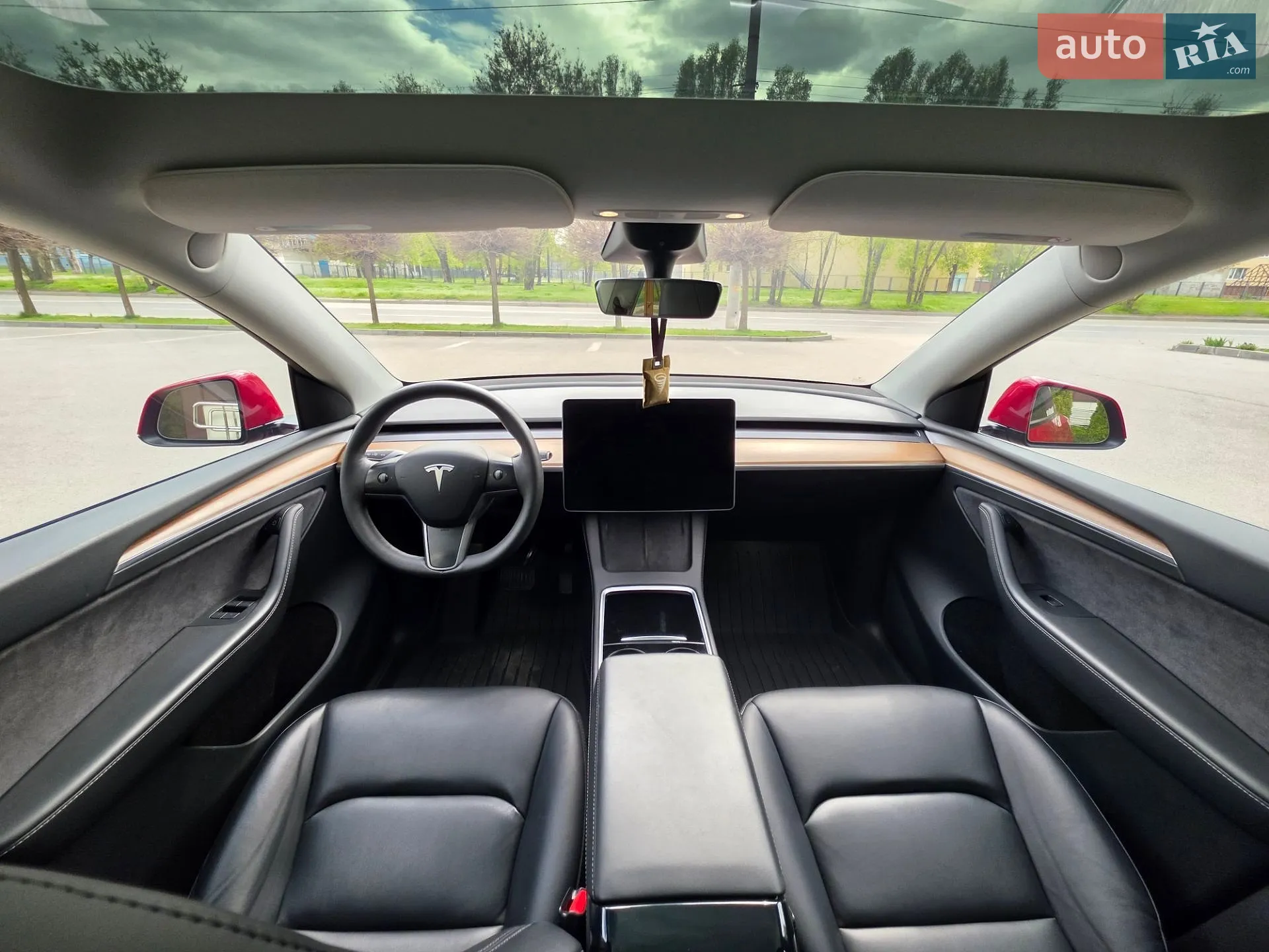 2022 Tesla Model Y - мініатюра 26