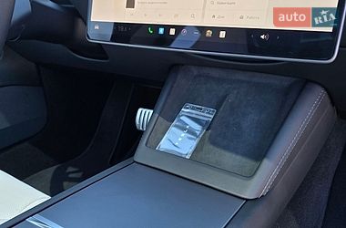 Седан Tesla Model 3 2025 в Одессе