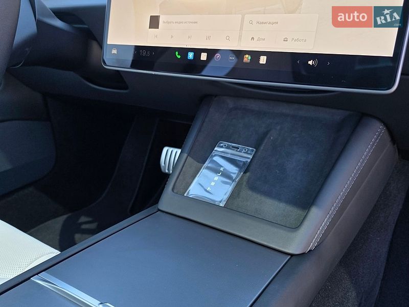 Седан Tesla Model 3 2025 в Одессе