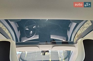 Седан Tesla Model 3 2025 в Одессе