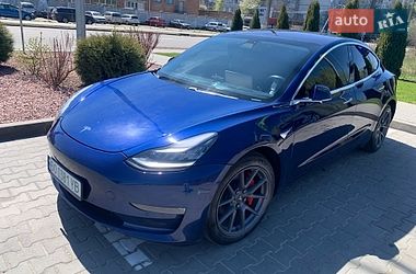 Седан Tesla Model 3 2018 в Хмельницком