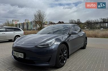 Седан Tesla Model 3 2021 в Ирпене