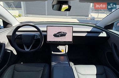 Седан Tesla Model 3 2025 в Ивано-Франковске