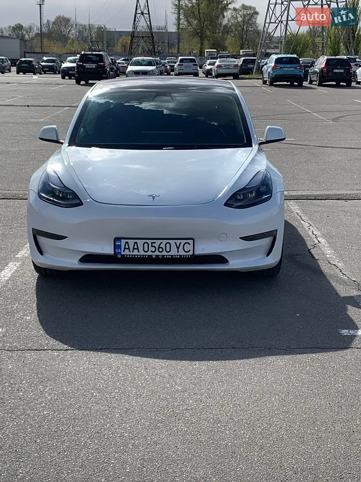 2019 Tesla Model 3 - мініатюра 9