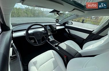Седан Tesla Model 3 2019 в Днепре