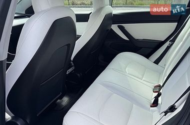 Седан Tesla Model 3 2019 в Днепре